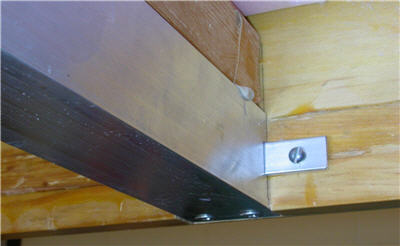 [aluminum cross-member]