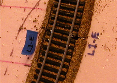 [track power wiring]
