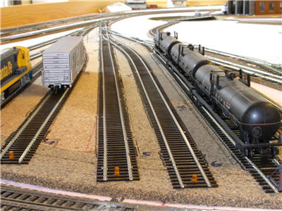 [yard track]